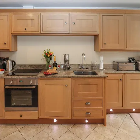 아파트 Powder Keg *