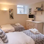 Powder Keg Apartment Whitby